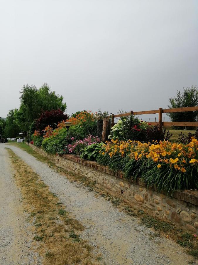 Hotel Cascina Stralla Farigliano Exterior foto